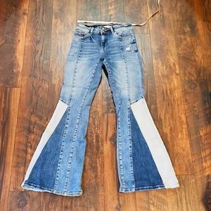 Vervet patchwork panel flare jeans size 27